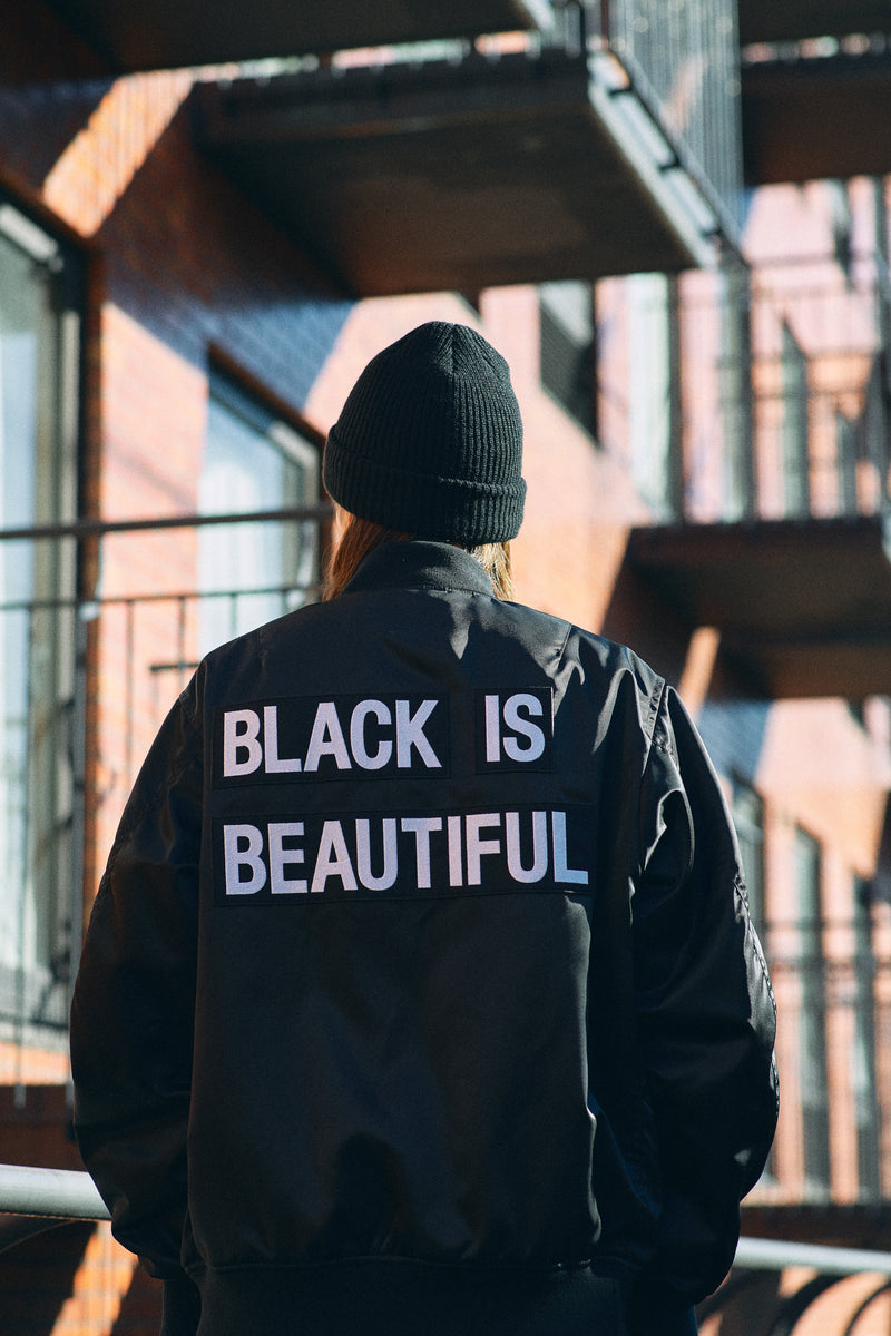 BLACK IS BEAUTIFUL DOWN BOMBER JACKETブラックイズビューティフル